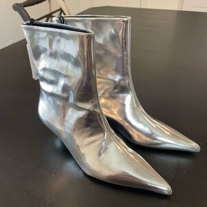 NWT Zara Metallic Silver Women's Ankle Boots with Kitten Heels Size EUR37/US 6.5
